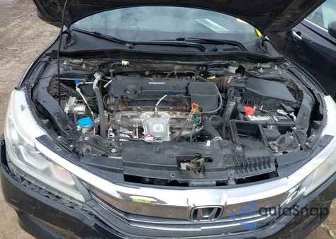 2017 Honda Accord Lx z USA, uszkodzony, nr VIN 1HGCR2F33HA074892